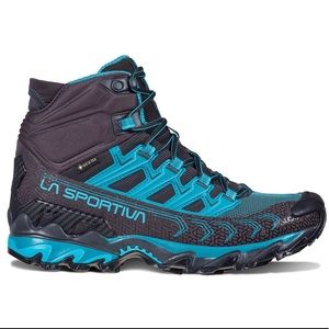 New La Sportiva hiking boots